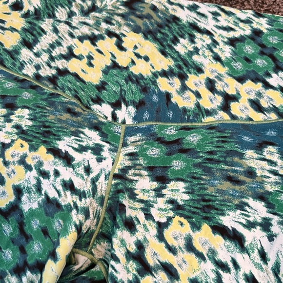 Offline by aerie blue and green leggings - Picture 2 of 4